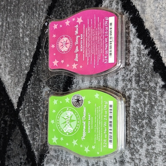 SCENTSY SCENT OF-THE MONTH LOVE YOU BERRY MUCH & PEPPERMINT DREAMS WAX BARS - Picture 5 of 7